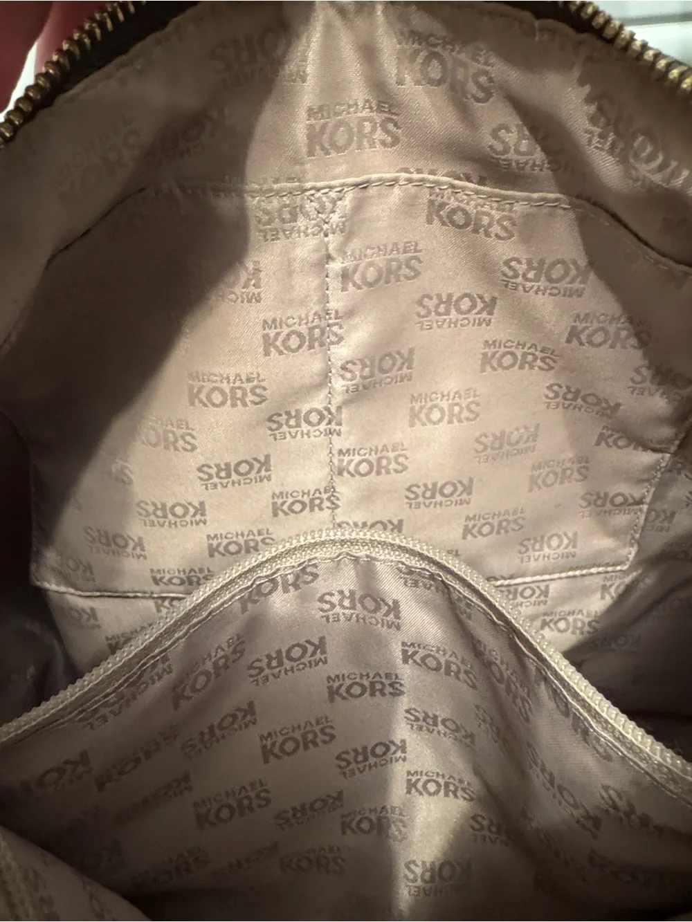 Michael Kors Aria Green Studded pebbled leather shoulder Hobo Bag Gold Hardware